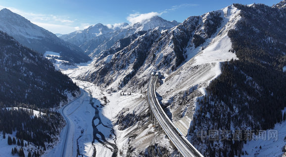 22.13公里！世界最长高速公路隧道通车